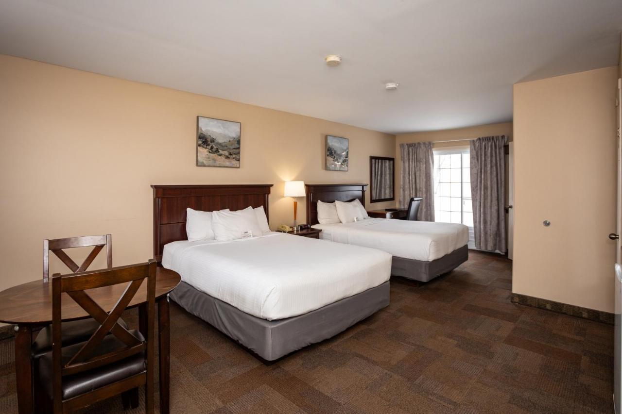 Canadas Best Value Inn & Suites-Charlottetown Bagian luar foto
