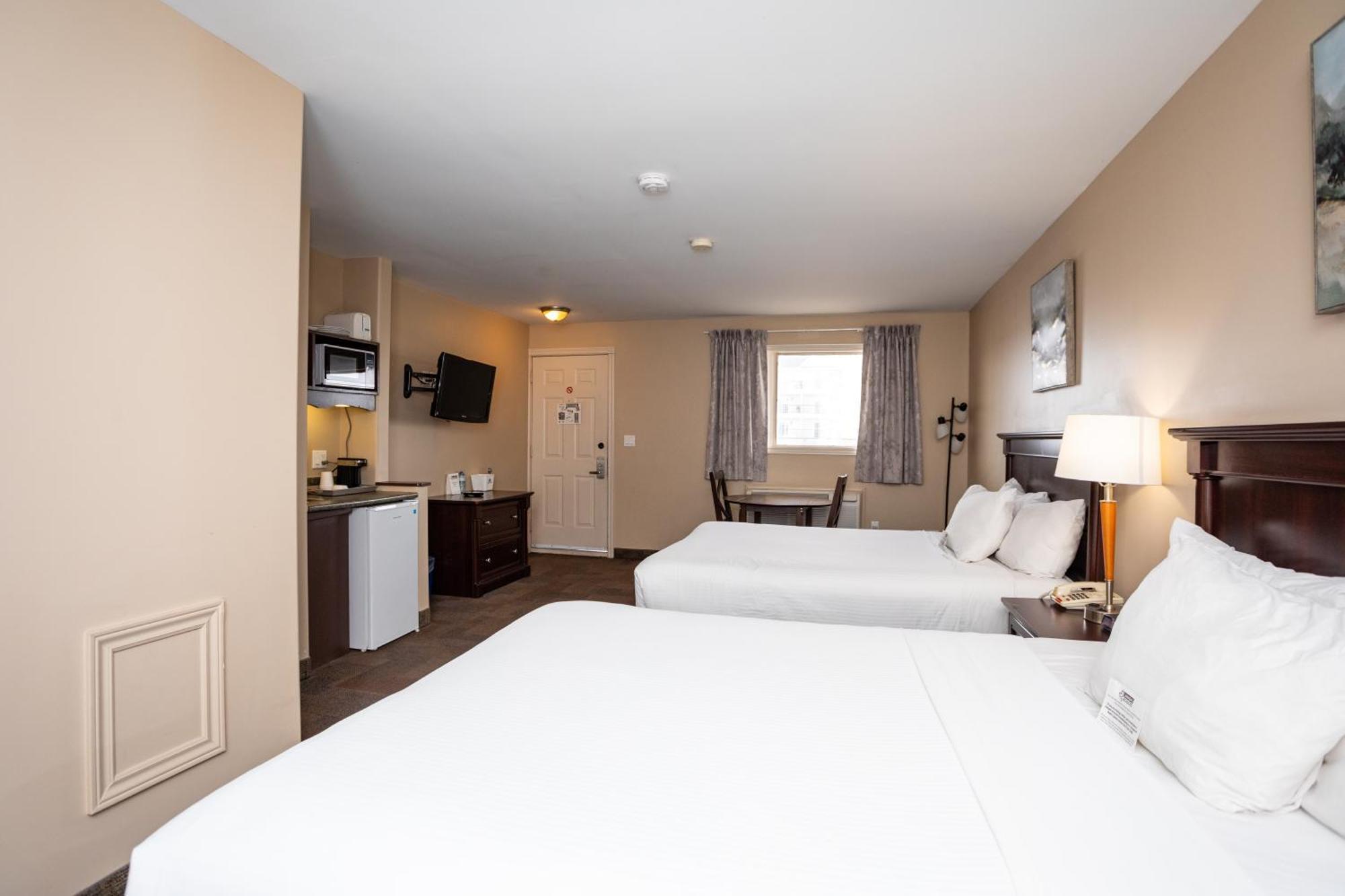 Canadas Best Value Inn & Suites-Charlottetown Bagian luar foto